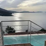 Infinia, Lefkada Villa