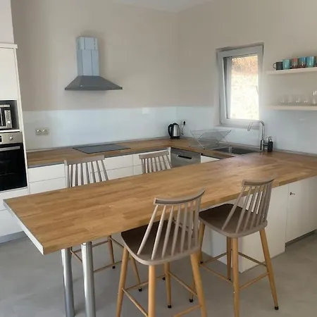 Infinia, Lefkada Villa Sivota