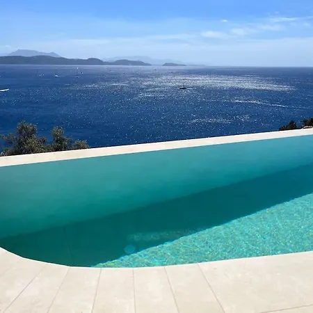 Villa Infinia, Lefkada