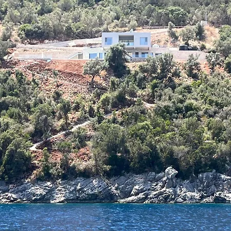 Infinia, Lefkada Villa Sivota