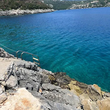 Infinia, Lefkada Sivota